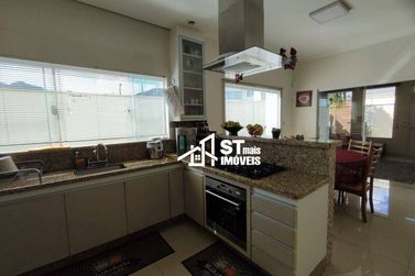 Casa &agrave; venda - 325m&sup2; - Jardim It&aacute;lia