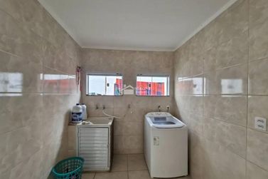 Casa &agrave; venda - 252m&sup2; - Vila Maganhoto