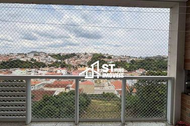 Apartamento &agrave; venda - 65m&sup2; - Centro
