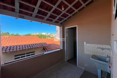 Casa para alugar - 203m&sup2; - Centro