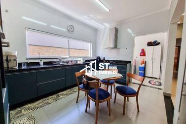 Casa &agrave; venda - 178m&sup2; - Centro