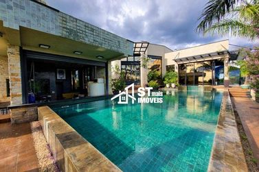 Casa &agrave; venda - 450m&sup2; - Residencial Recanto Verde