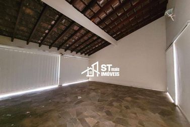 Casa &agrave; venda - 220m&sup2; - Centro