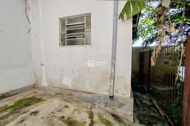 Casa &agrave; venda - 65m&sup2; - Centro