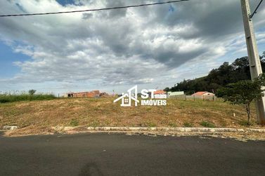 Terreno &agrave; venda - 200m&sup2; - Jardim Lima