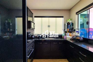 Casa &agrave; venda - 220m&sup2; - Jardim Alto da Bela Vista