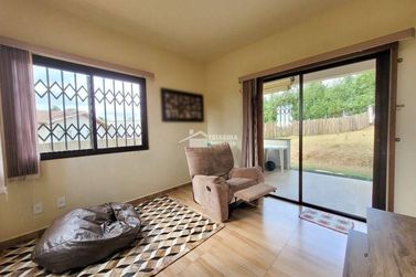 S&iacute;tio &agrave; venda - 600m&sup2; - Zona Rural