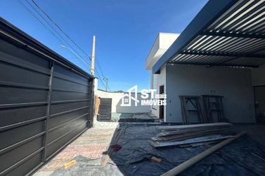 Casa &agrave; venda - 150m&sup2; - Santo Antonio de Lisboa