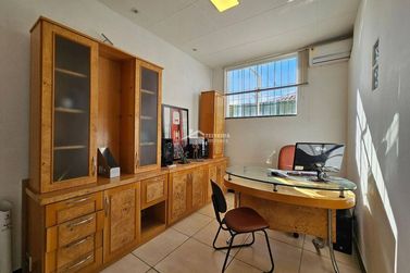 Sala Comercial para alugar - 168m&sup2; - Centro