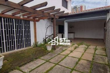 Casa &agrave; venda - 377m&sup2; - Vila Mosconi