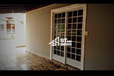 Casa &agrave; venda - 150m&sup2; - Clube UVA