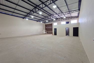 Sala Comercial para alugar - 204m&sup2; - Jardim Mirante