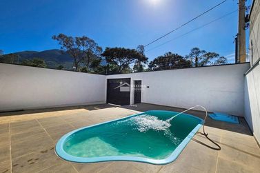 Casa &agrave; venda - 100m&sup2; - Santo Ant&ocirc;nio de Lisboa