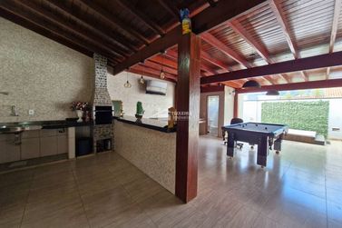 Casa para alugar - 160m&sup2; - 