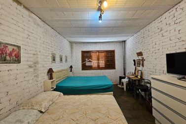 Casa &agrave; venda - 300m&sup2; - Centro