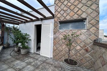 Casa &agrave; venda - 99m&sup2; - Centro