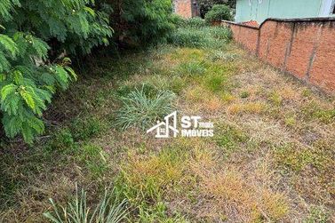 Terreno &agrave; venda - 302m&sup2; - Centro