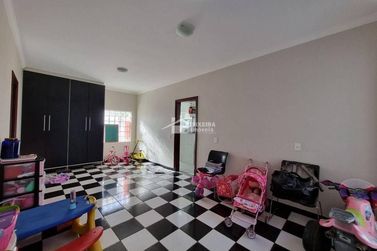 Casa &agrave; venda - 265m&sup2; - Portal do Sol