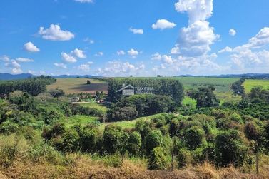 Terreno &agrave; venda - 27000m&sup2; - Clube Campestre