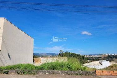 Terreno &agrave; venda - 200m&sup2; - Jardim Ip&ecirc;