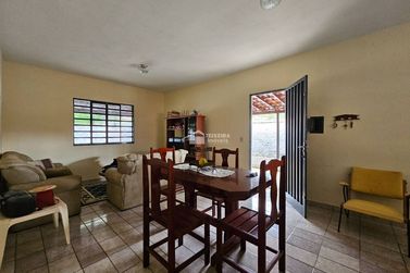 Casa &agrave; venda - 190m&sup2; - Clube Uva