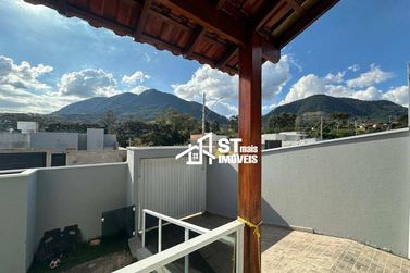 Casa &agrave; venda - 100m&sup2; - Santo Antonio de Lisboa