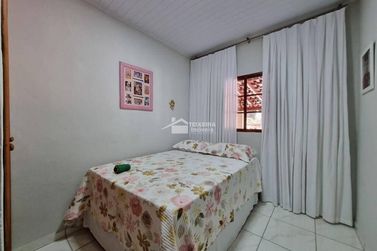 S&iacute;tio &agrave; venda - 350m&sup2; - Dos Lobos