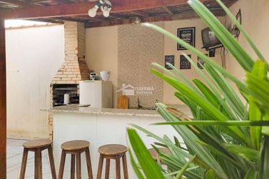 Casa &agrave; venda - 200m&sup2; - Jardim Ip&ecirc;