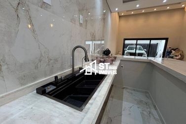 Casa &agrave; venda - 160m&sup2; - Jardim Lima