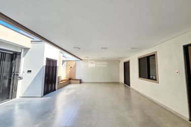 Casa &agrave; venda - 160m&sup2; - Jardim Lima
