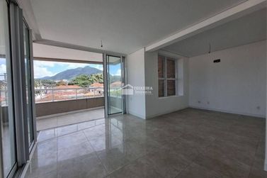 Apartamento &agrave; venda - 268m&sup2; - Centro