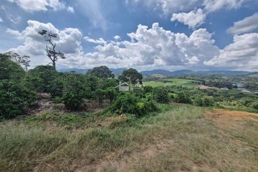 S&iacute;tio &agrave; venda - 
