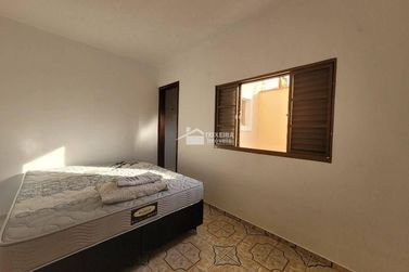 Casa &agrave; venda - 247m&sup2; - Jardim Muterle