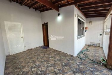 Casa &agrave; venda - 180m&sup2; - Jardim Alvorada