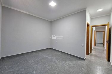 Casa &agrave; venda - 200m&sup2; - Jardim Mirante