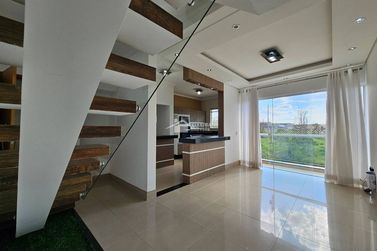 Sobrado &agrave; venda - 118m&sup2; - Portal do Sol