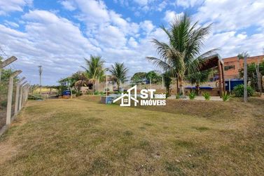 Ch&aacute;cara &agrave; venda - 750m&sup2; - Retirinho