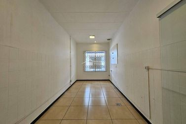 Sala Comercial para alugar - 168m&sup2; - Centro