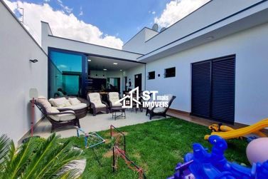 Casa &agrave; venda - 220m&sup2; - Jardim Alto da Bela Vista