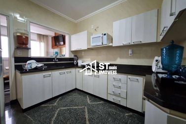 Apartamento &agrave; venda - 192m&sup2; - Centro