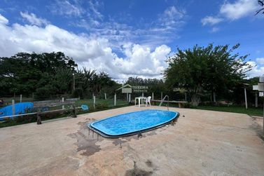 Ch&aacute;cara &agrave; venda - 500m&sup2; - Vargem do Rigoni