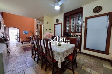 Casa &agrave; venda - 426m&sup2; - Centro