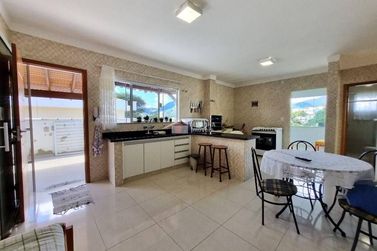 Casa &agrave; venda - 500m&sup2; - Vila Mosconi