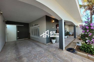 Casa &agrave; venda - 270m&sup2; - Jardim Bela Vista