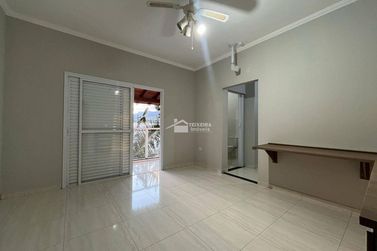 Sobrado &agrave; venda - 500m&sup2; - Jardim Mantiqueira II
