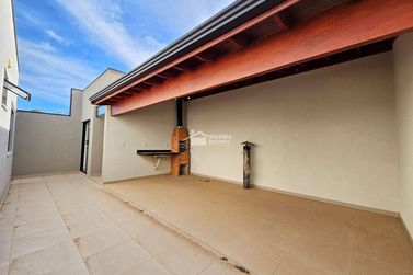 Casa &agrave; venda - 140m&sup2; - 