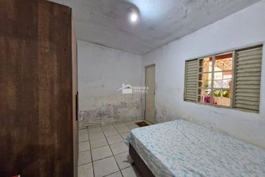 Casa &agrave; venda - 76m&sup2; - Jardim Rio Negro