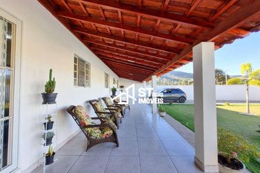 Ch&aacute;cara &agrave; venda - 500m&sup2; - Zona Rural