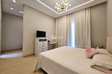 Casa &agrave; venda - 195m&sup2; - Jardim Panorama
