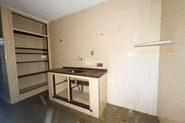 Casa para alugar - 180m&sup2; - Centro